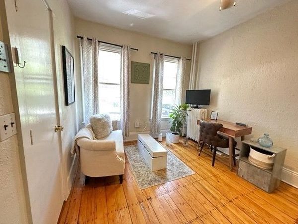 19 South Russell, Unit 4, Boston, MA 02114