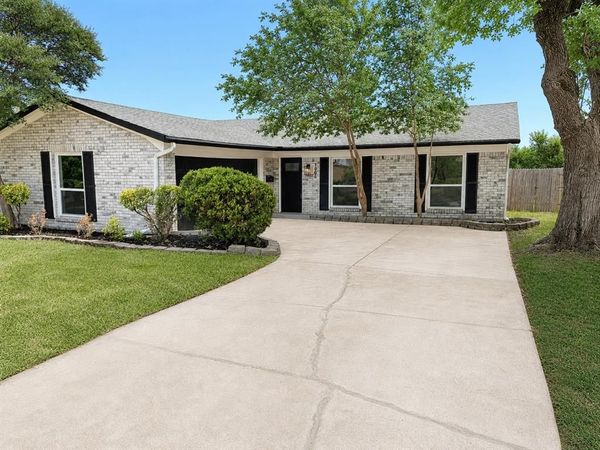1006 Heritage Drive, Garland, TX 75043