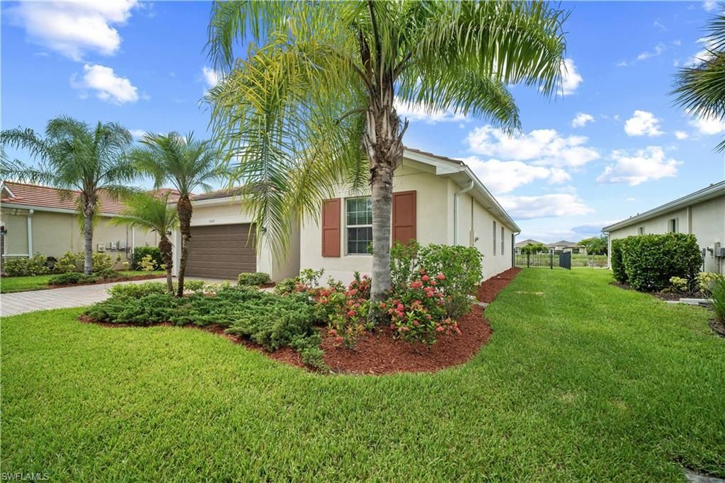 3357 Hampton Blvd , Alva, FL 33920 Photo