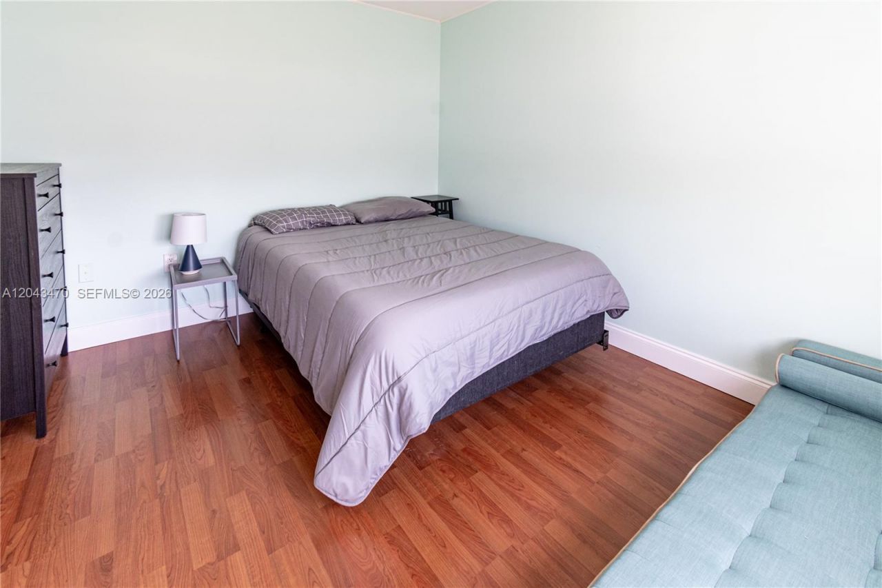 1460 Ocean Dr , Unit 309, Miami Beach, FL 33139 Photo