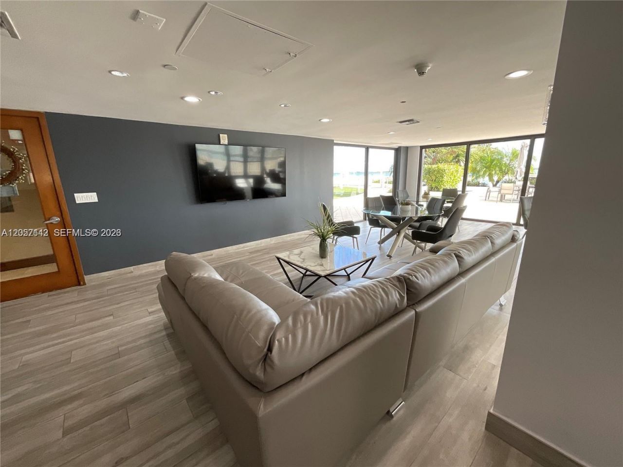 200 SE 15th Rd , Unit 7H, Miami, FL 33129 Photo