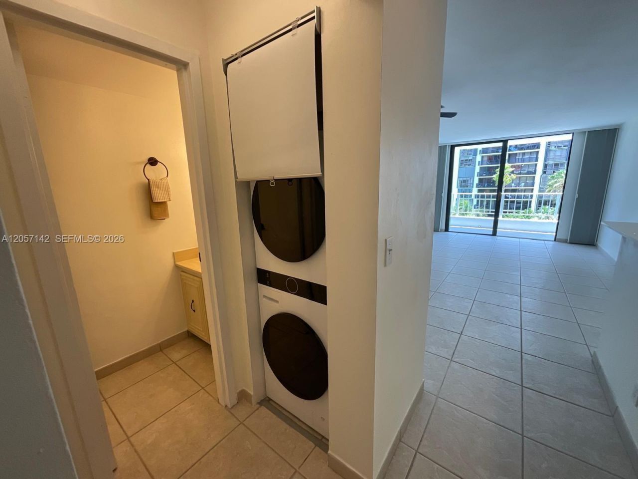200 SE 15th Rd , Unit 7H, Miami, FL 33129 Photo