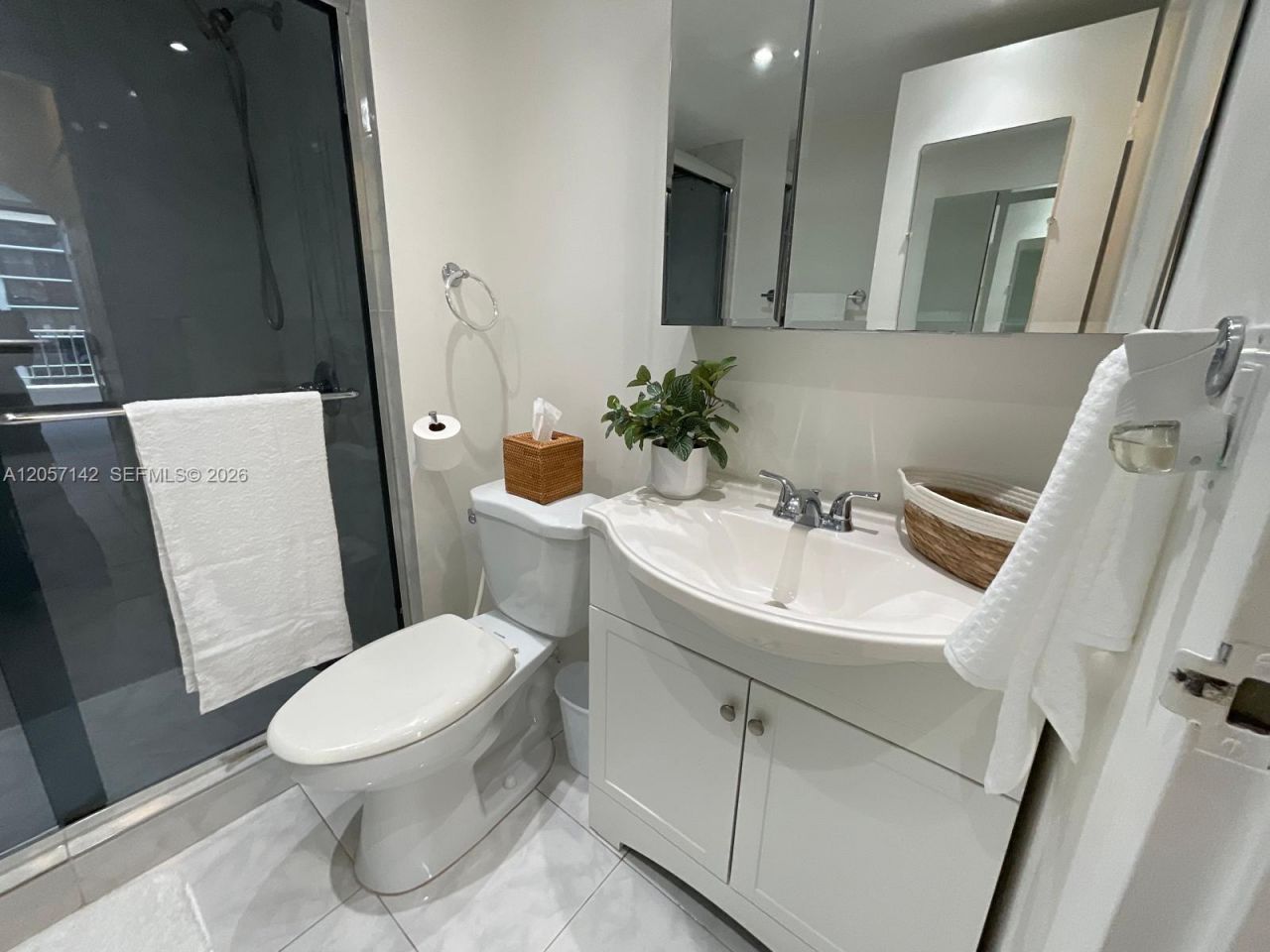 200 SE 15th Rd , Unit 7H, Miami, FL 33129 Photo