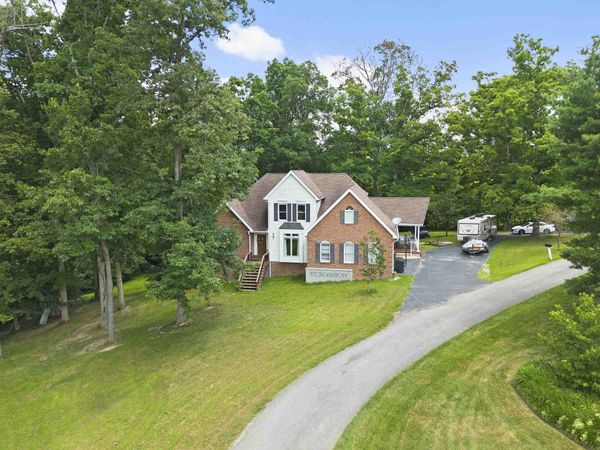 37 Crossbow Road , Grayson, KY 41143