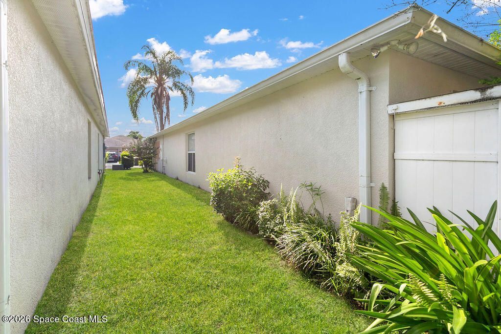 4511 Derbyshire Drive , Titusville, FL 32780 Photo