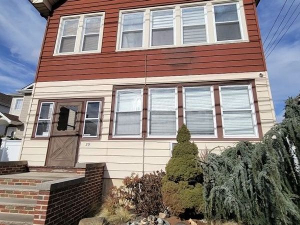 39 Alden St, Unit 3, Wallington, NJ 07057