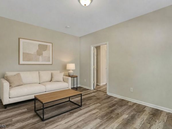 612 BOUND BROOK ROAD, Unit 4, Dunellen, NJ 08812