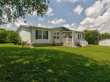 422 S Queen Street, Mt Sterling, KY 40353