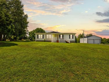 422 S Queen Street, Mt Sterling, KY 40353