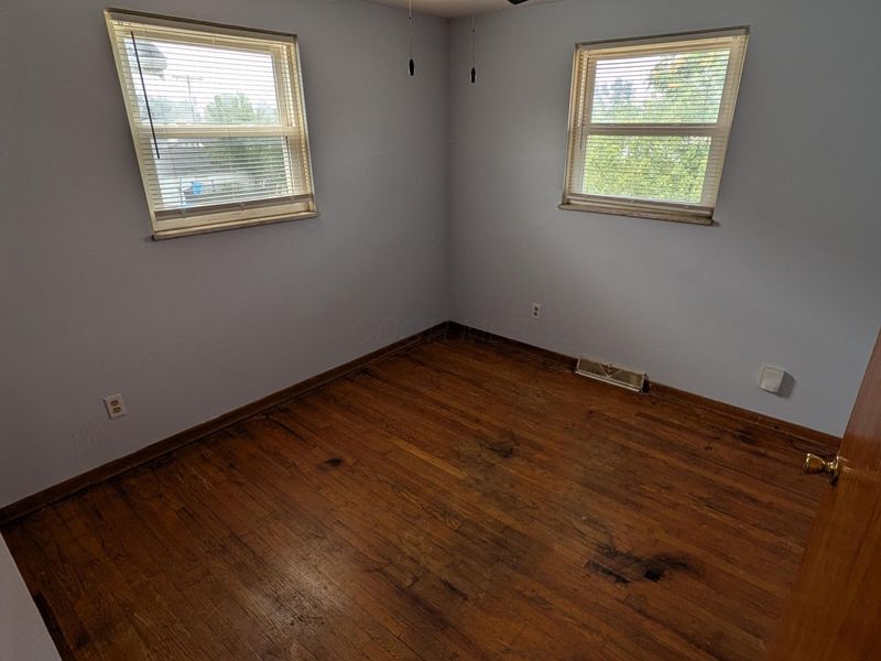 625-627 Wrexham Avenue , Columbus, OH 43223 Photo 17