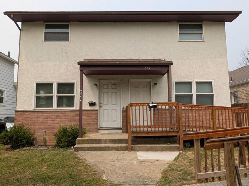 625-627 Wrexham Avenue, Columbus, OH 43223 Photo 2