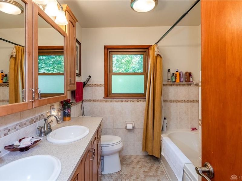 501 N Marshall Road, Middletown, OH 45042 Photo 27