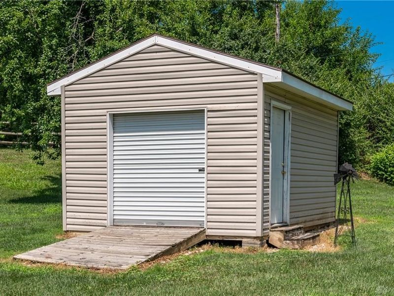 501 N Marshall Road, Middletown, OH 45042 Photo 39