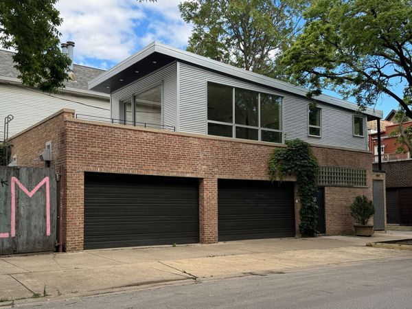 1317 N Leavitt Street, Chicago, IL 60622