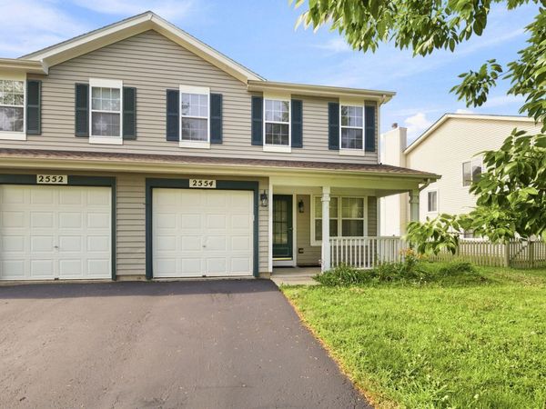 2554 Warm Springs Lane , Naperville, IL 60564