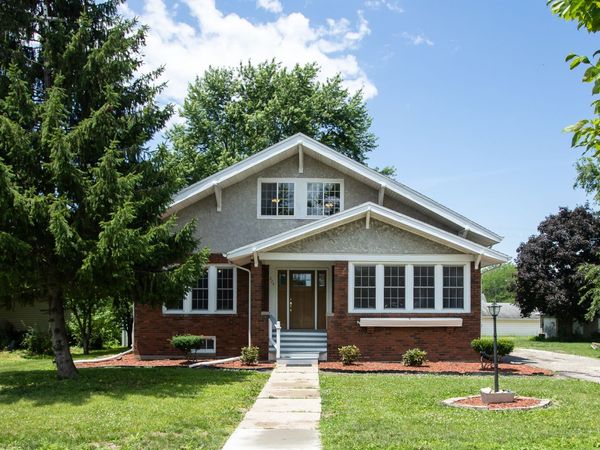224 N Maple Street , Gilman, IL 60938
