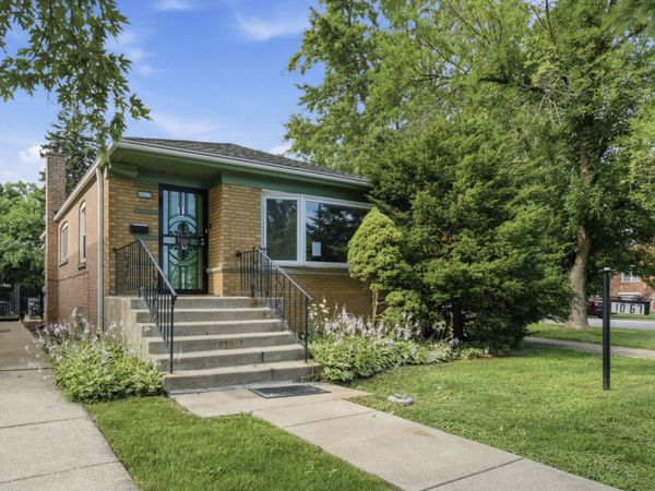 1067 W 97th Street , Chicago, IL 60643