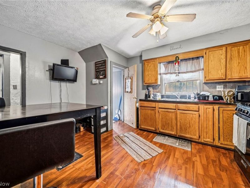 1532 E 78th Street , Cleveland, OH 44103 Photo 16