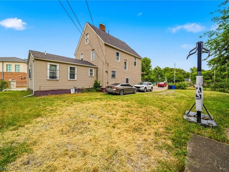 1532 E 78th Street , Cleveland, OH 44103 Photo 4