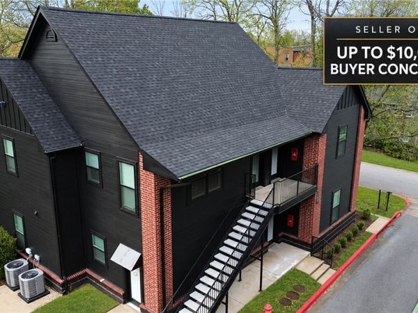 1137 N Leverett Avenue, Unit 101, Fayetteville, AR 72703