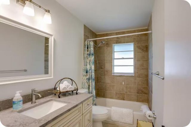 8615 SE Lyons Road, Hobe Sound, FL 33455 Photo