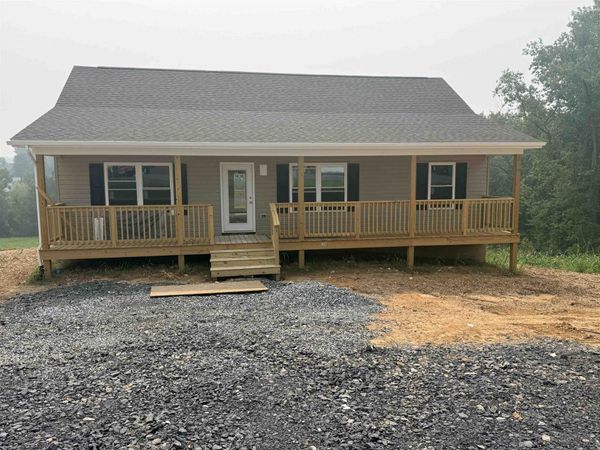 235 HOLLY HILL ST, BROADWAY, VA 22815