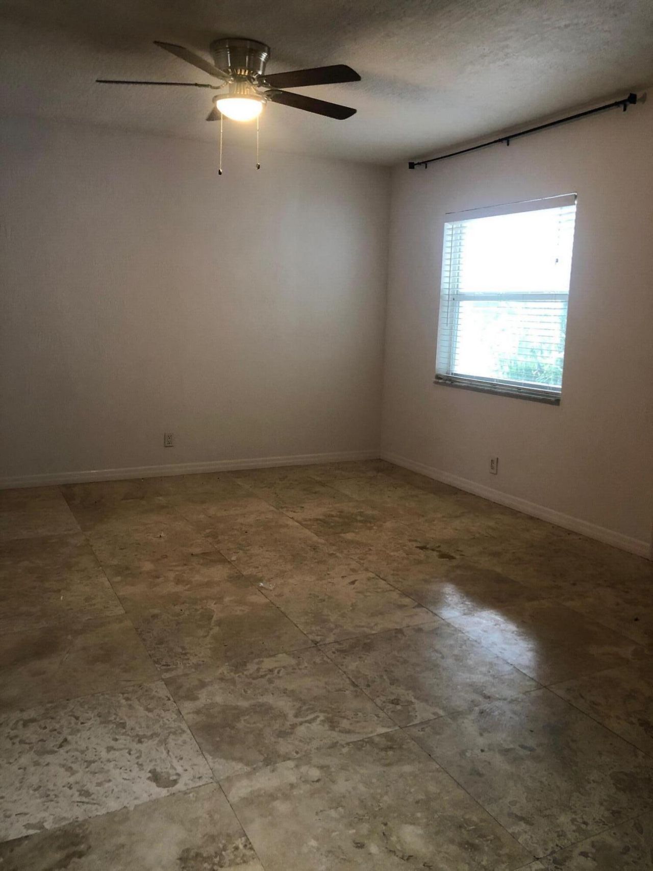 1470 N Dixie Highway, Unit 16, Fort Lauderdale, FL 33304 Photo