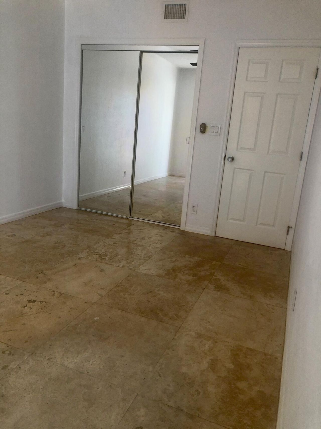 1470 N Dixie Highway, Unit 16, Fort Lauderdale, FL 33304 Photo