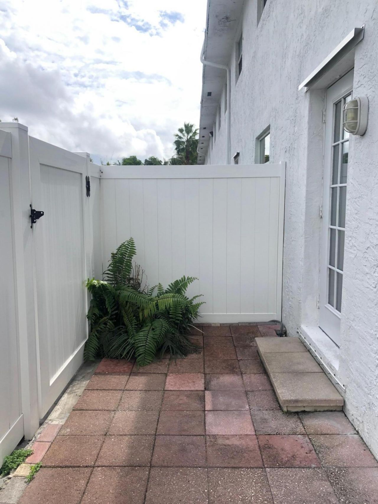 1470 N Dixie Highway, Unit 16, Fort Lauderdale, FL 33304 Photo