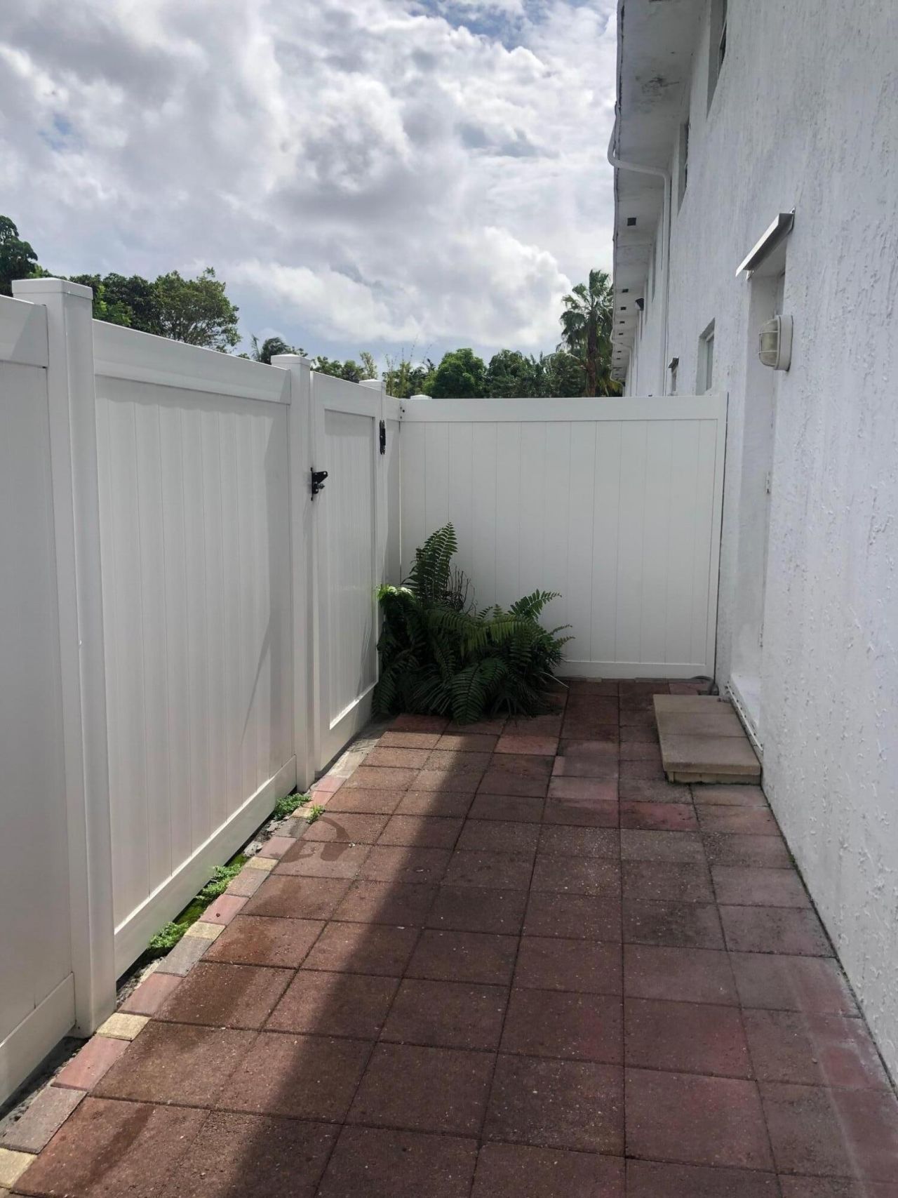 1470 N Dixie Highway, Unit 16, Fort Lauderdale, FL 33304 Photo