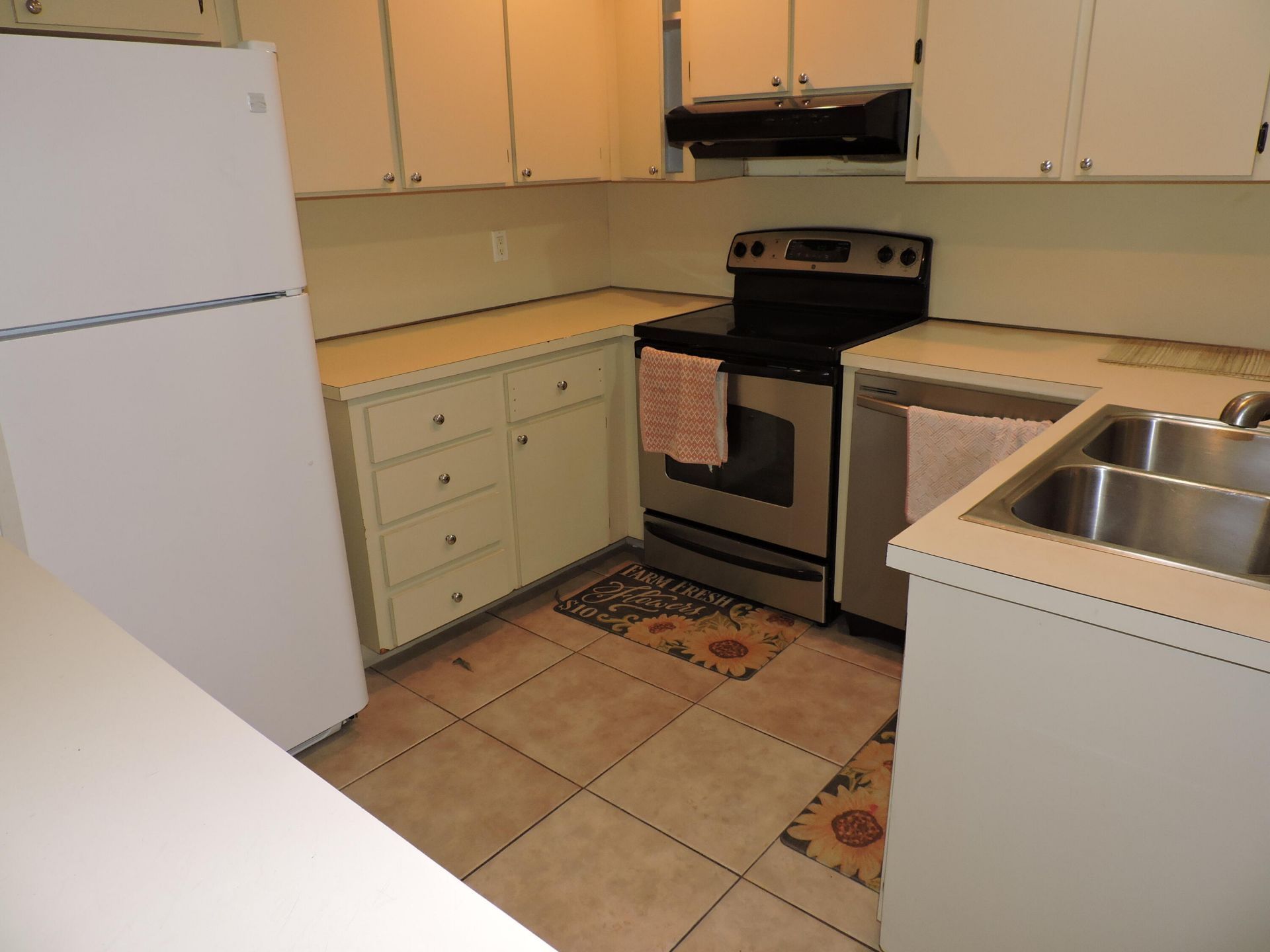 8599 Crater Terrace, West Palm Beach, FL 33403 Photo