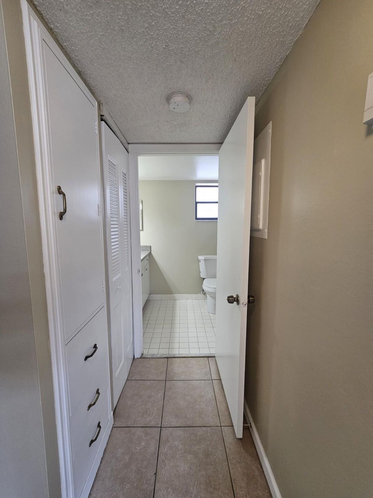 1880 N Congress Avenue, Unit 209, West Palm Beach, FL 33401 Photo