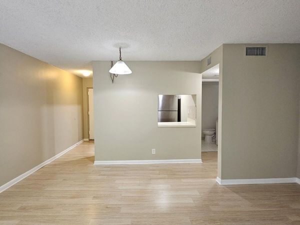 1900 N Congress Avenue, Unit 206, West Palm Beach, FL 33401