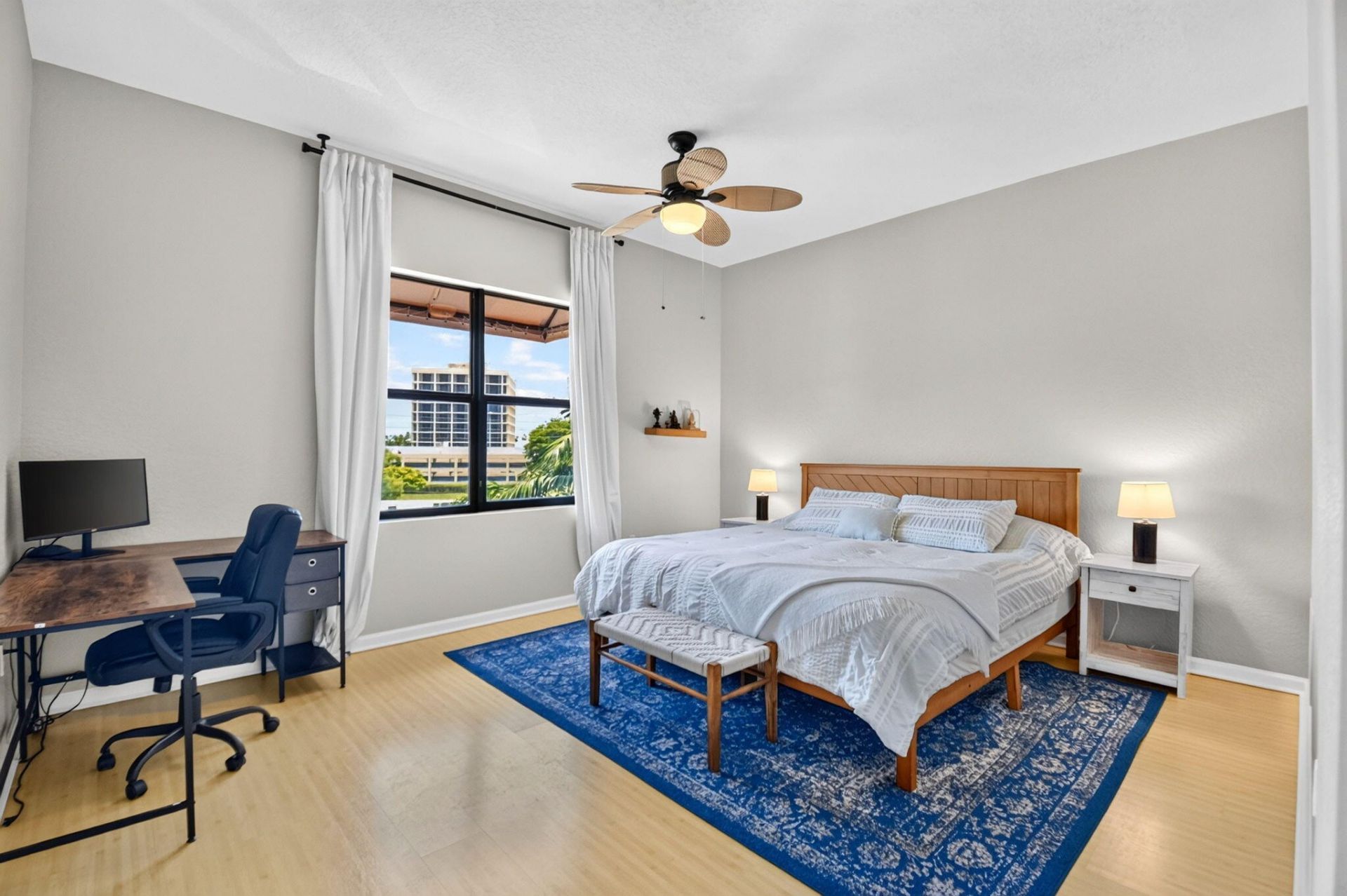 1620 Presidential Way, Unit 402, West Palm Beach, FL 33401 Photo