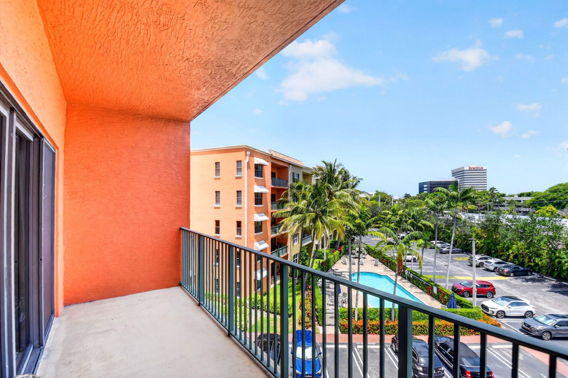 1620 Presidential Way, Unit 402, West Palm Beach, FL 33401 Photo