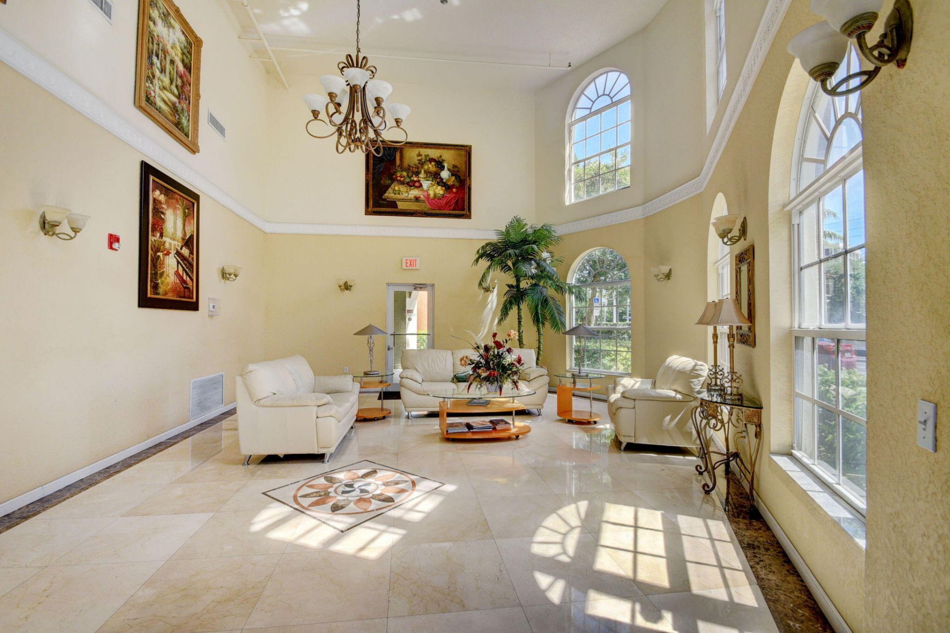 1620 Presidential Way, Unit 402, West Palm Beach, FL 33401 Photo
