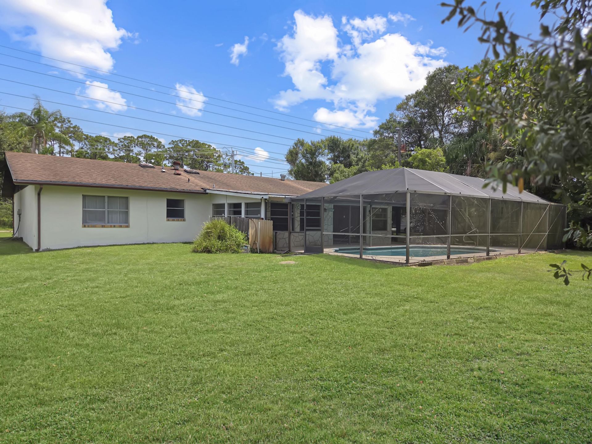 801 W Weatherbee Road, Fort Pierce, FL 34982 Photo