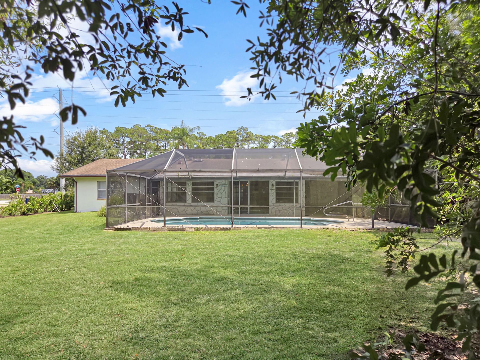 801 W Weatherbee Road, Fort Pierce, FL 34982 Photo
