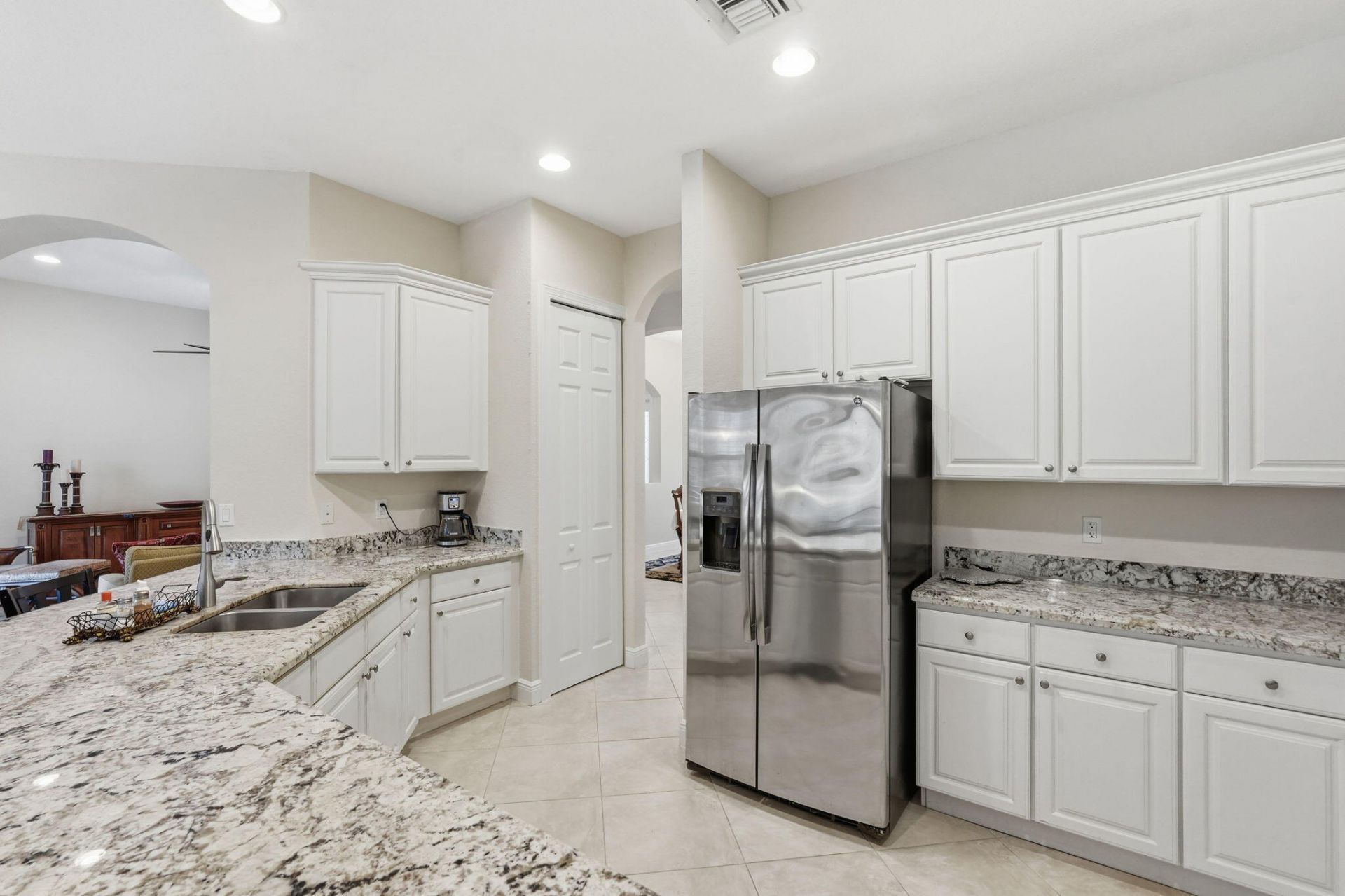 2553 NW Crystal Lake Drive Nw, Jensen Beach, FL 34957 Photo