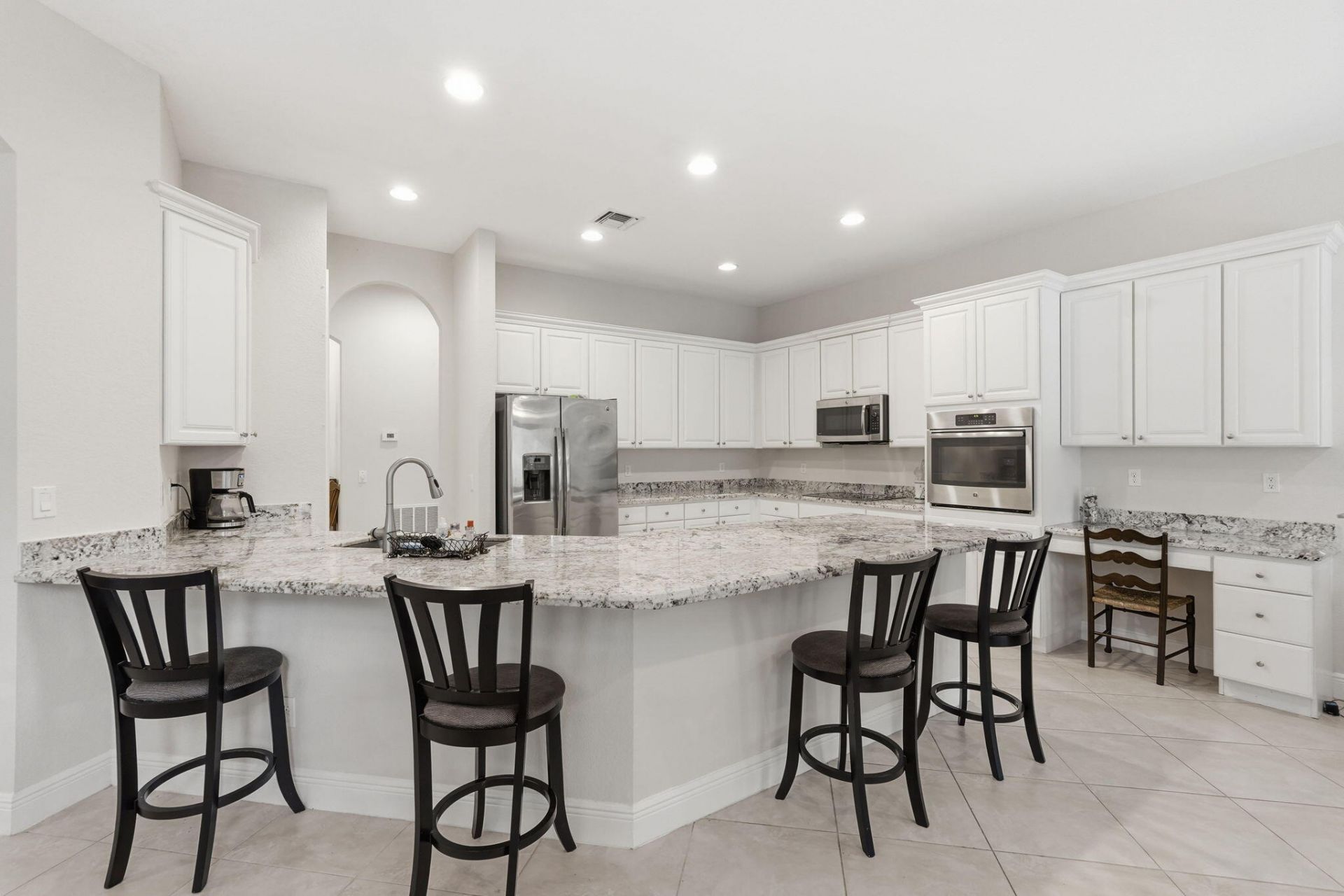 2553 NW Crystal Lake Drive Nw, Jensen Beach, FL 34957 Photo