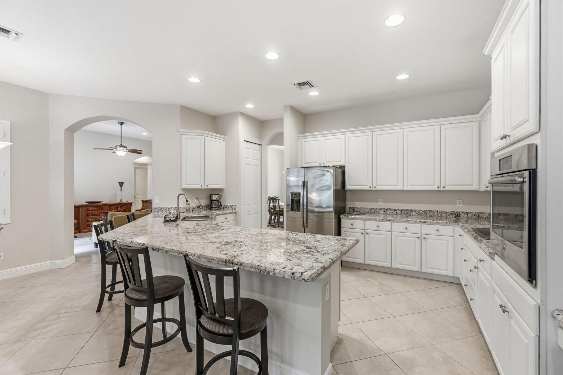 2553 NW Crystal Lake Drive Nw, Jensen Beach, FL 34957 Photo