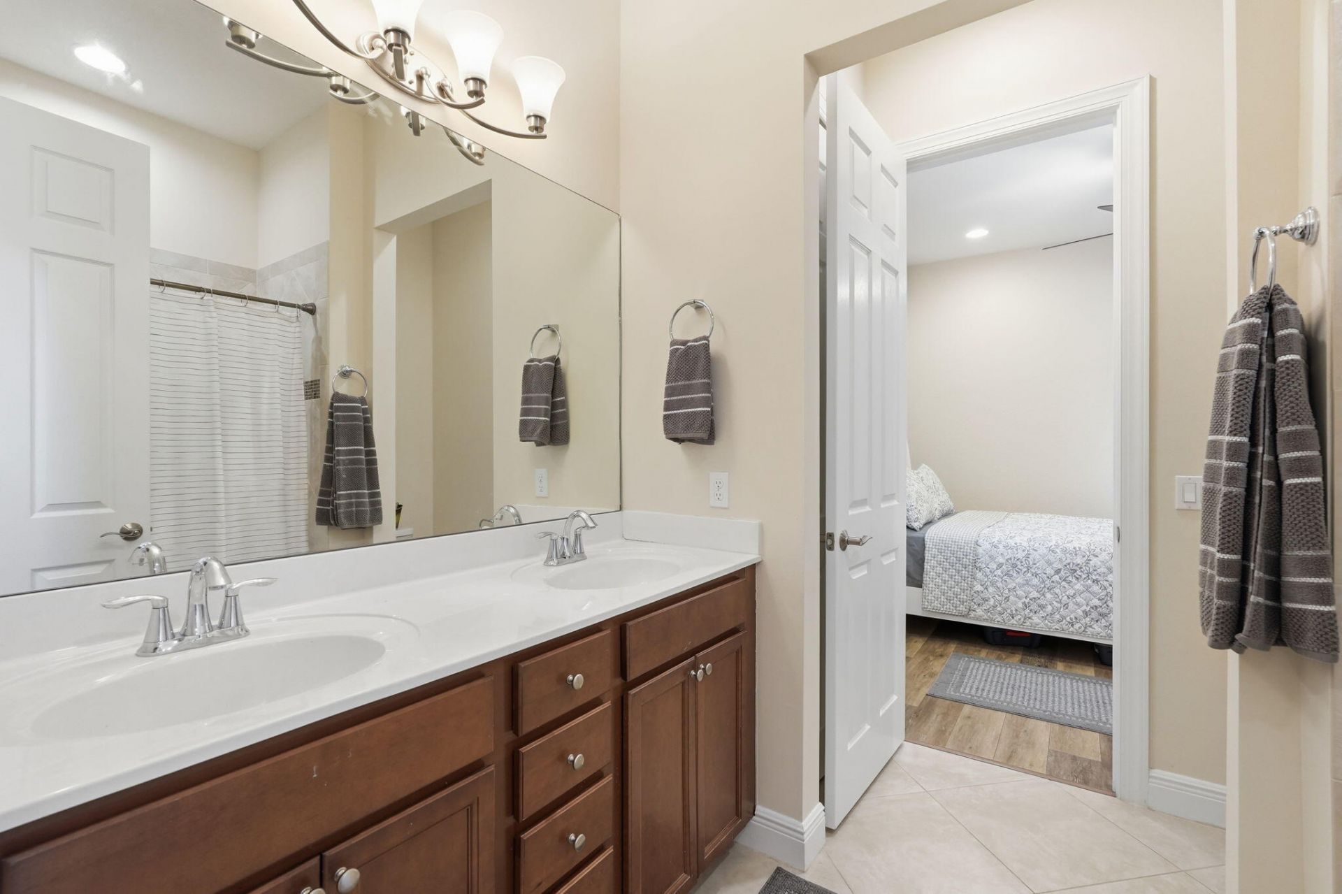 2553 NW Crystal Lake Drive Nw, Jensen Beach, FL 34957 Photo