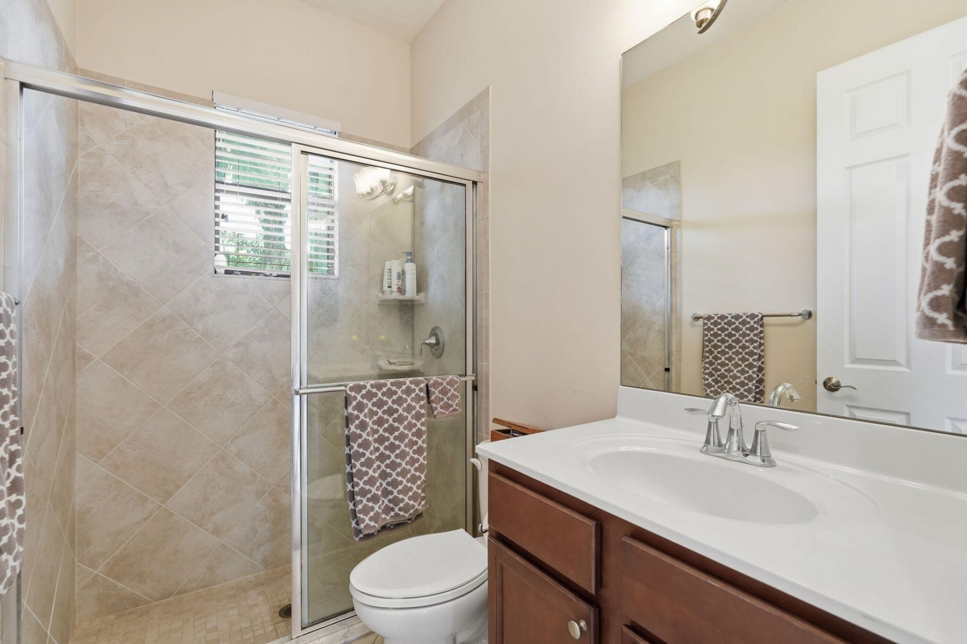 2553 NW Crystal Lake Drive Nw, Jensen Beach, FL 34957 Photo