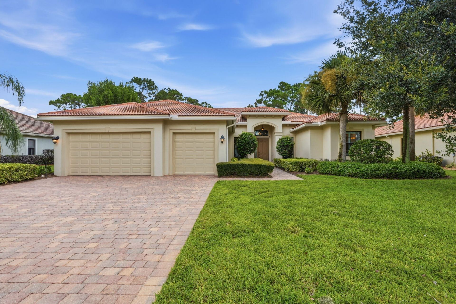 2553 NW Crystal Lake Drive Nw, Jensen Beach, FL 34957 Photo