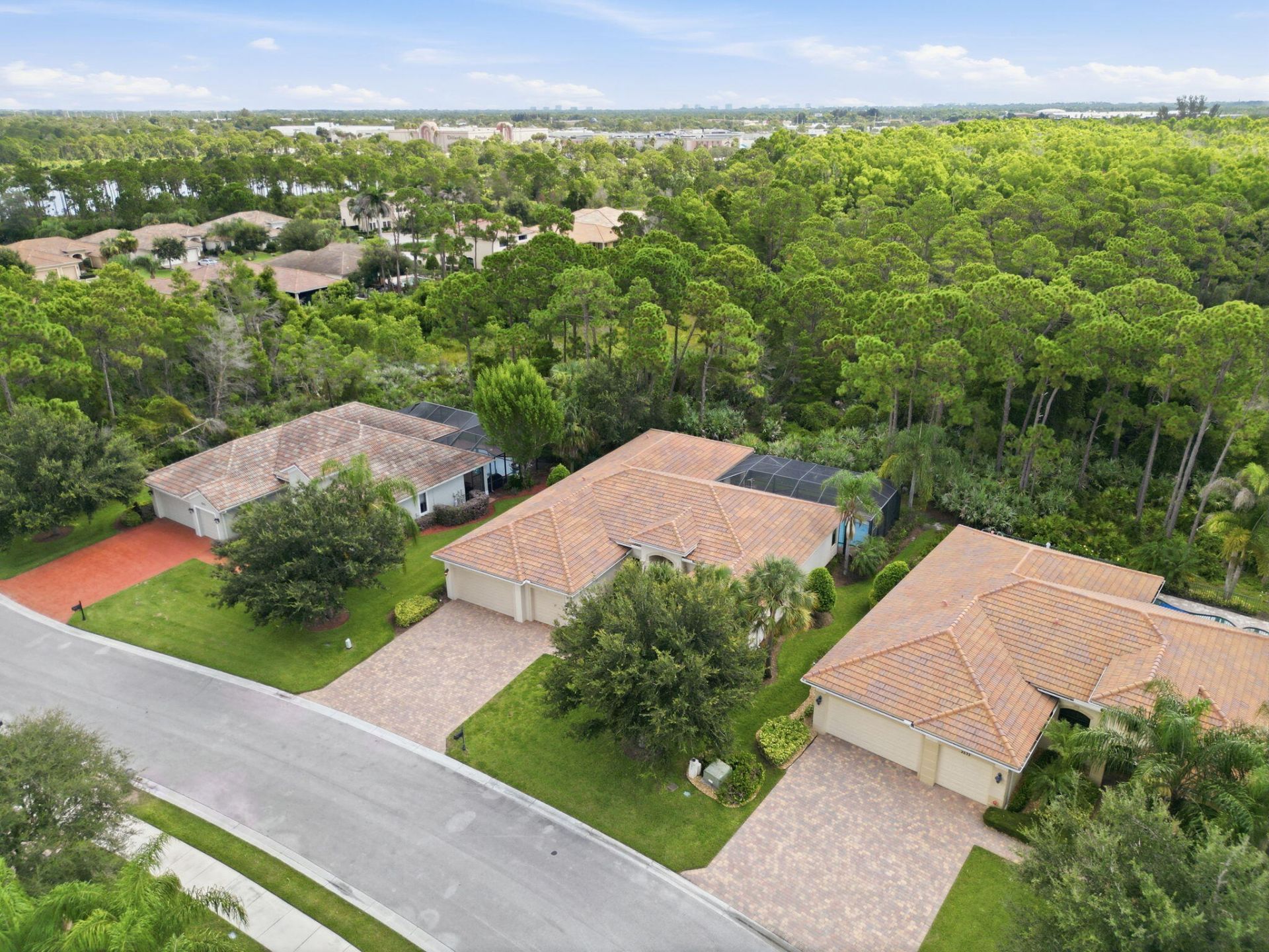 2553 NW Crystal Lake Drive Nw, Jensen Beach, FL 34957 Photo