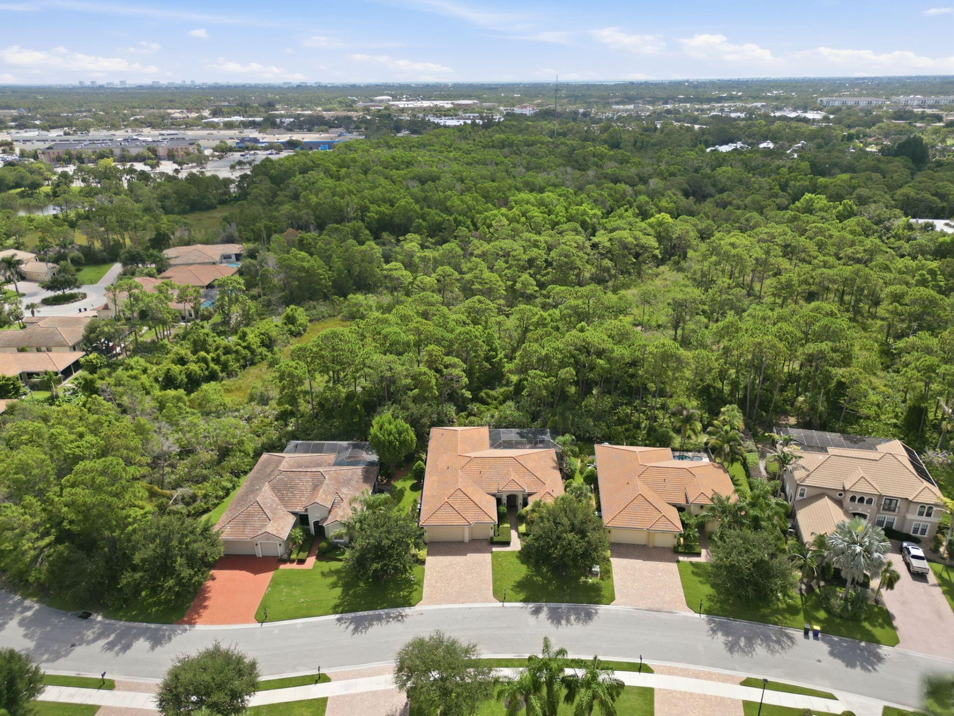 2553 NW Crystal Lake Drive Nw, Jensen Beach, FL 34957 Photo