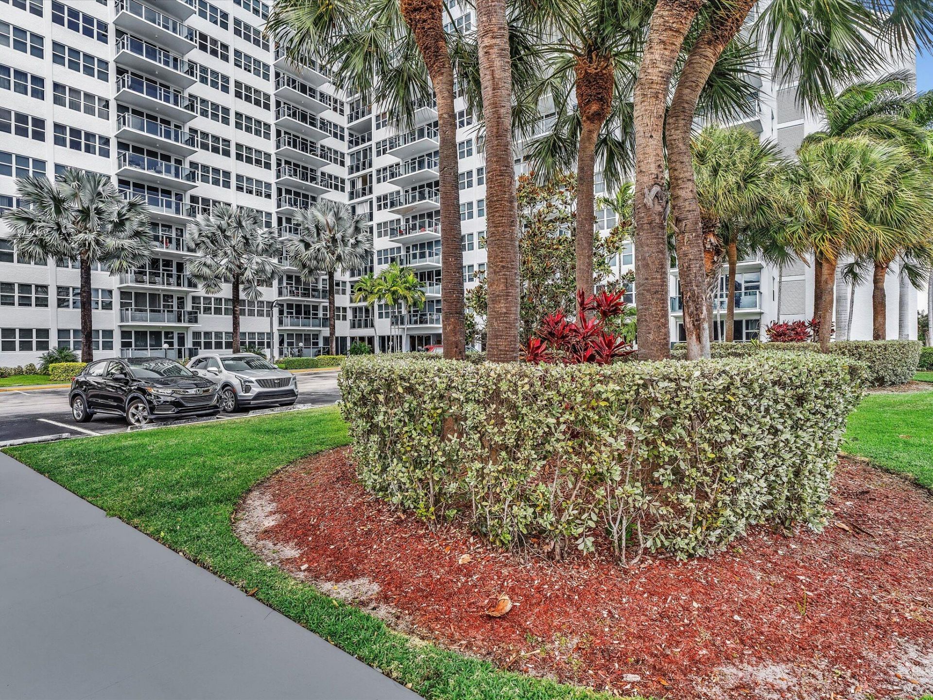 3333 NE 34th Street, Unit 414, Fort Lauderdale, FL 33308 Photo