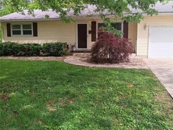 923 Sumner Street , Jerseyville, IL 62052