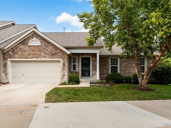 116 Baxter Commons Drive, Manchester, MO 63011