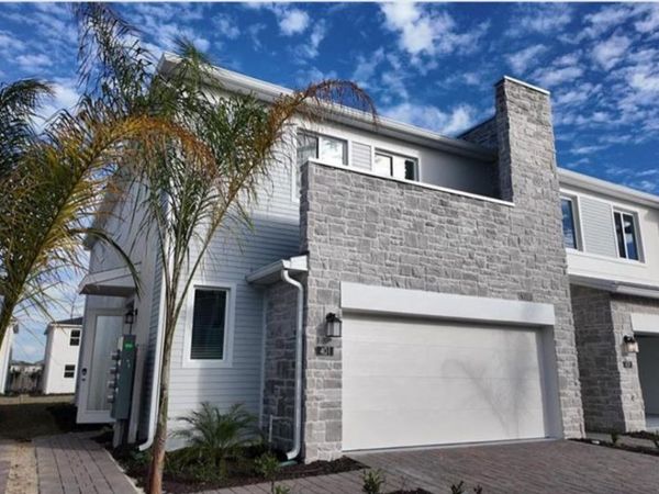 401 BOGEY DRIVE , DAVENPORT, FL 33896
